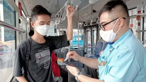 Hanoi launches integrated electronic ticketing system 