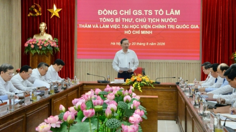 Sekjen sekaligus Presiden To Lam Lakukan Temu Kerja dengan Akademi Politik Nasional Ho Chi Minh