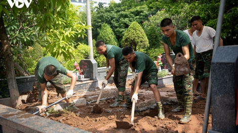 Perjalanan Mengembalikan Nama Kepada 469 Martir di Pemakaman Mai Dich