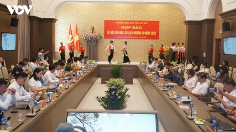 ການສະແດງສິລະປະສະເຫຼີມສະຫຼອງ 5 ປີ ແຫ່ງວັນຟ້ອນ ແຊໄທ ໄດ້ຮັບການຮັບຮອງເອົາເປັນມໍລະດົກວັດທະນະທຳທີ່ບໍ່ເປັນວັດຖຸຕາງໜ້າຂອງມວນມະນຸດ