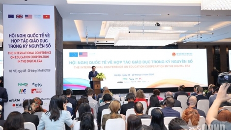 Vietnam refuerza la cooperación educativa en la era digital