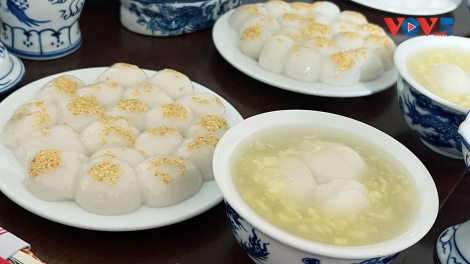 Fest der kalten Speisen – Bewahrung häuslicher Traditionen durch Reiskuchen