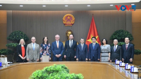 레 민 흥 총리, 에스토니아 외교장관 접견