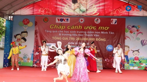 “Chắp cánh ước mơ” lan tỏa hành trình nhân ái từ trái tim đến trái tim