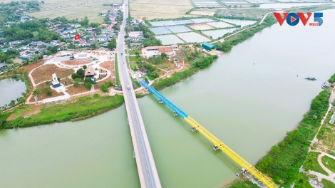 Hiên Luong: le pont le plus court pour le plus long chemin d’un peuple