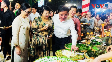 “西都灿烂盛夏”文化旅游周开幕