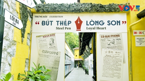 Hanoi exhibit honors Vietnam’s revolutionary press