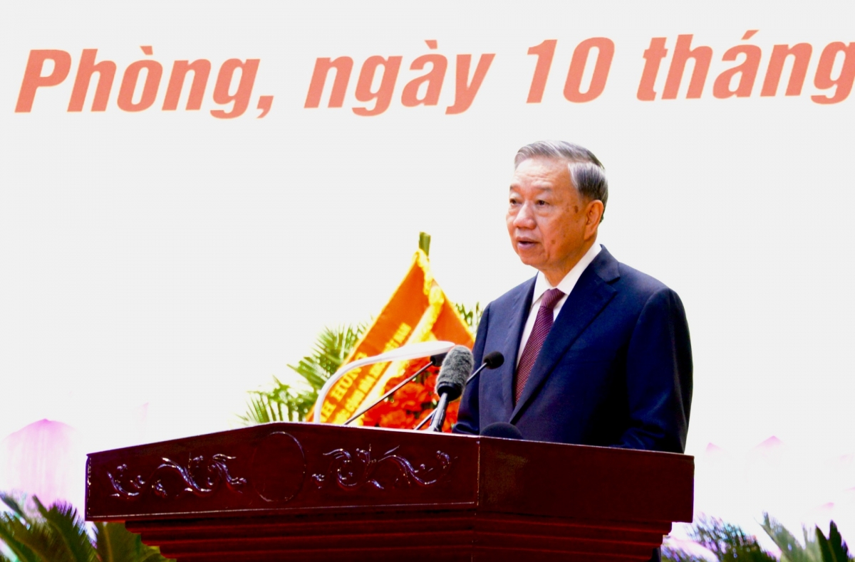 เลขาธิการใหญ่พรรค ประธานประเทศ โตเลิม กล่าวปราศรัยในพิธี