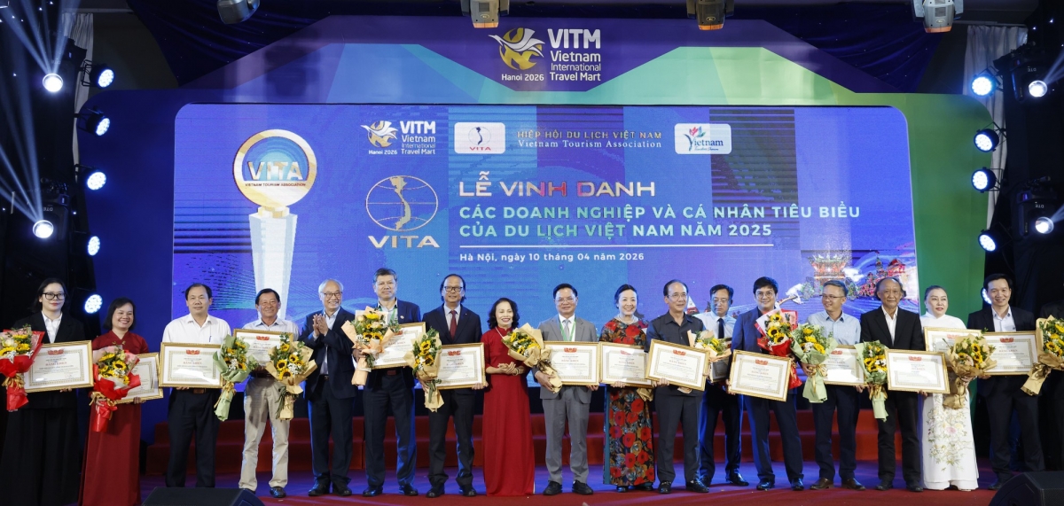 Mise à l'honneur des associations touristiques d’excellence en 2025. Photo : VGP/Minh Thu