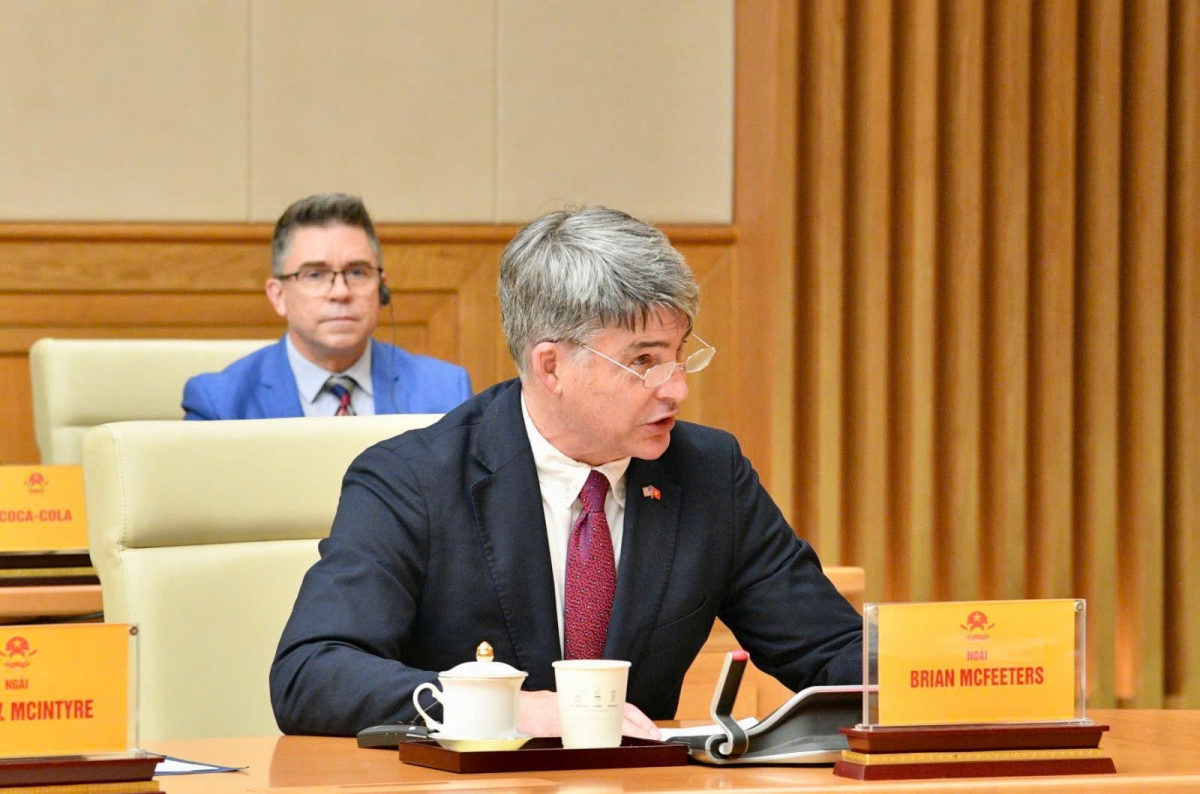 Quyền Chủ tịch Hội đồng kinh doanh Hoa Kỳ - ASEAN (USABC) Brian McFeeters phát biểu tại cuộc làm việc. Ảnh: Lại Hoa/VOV