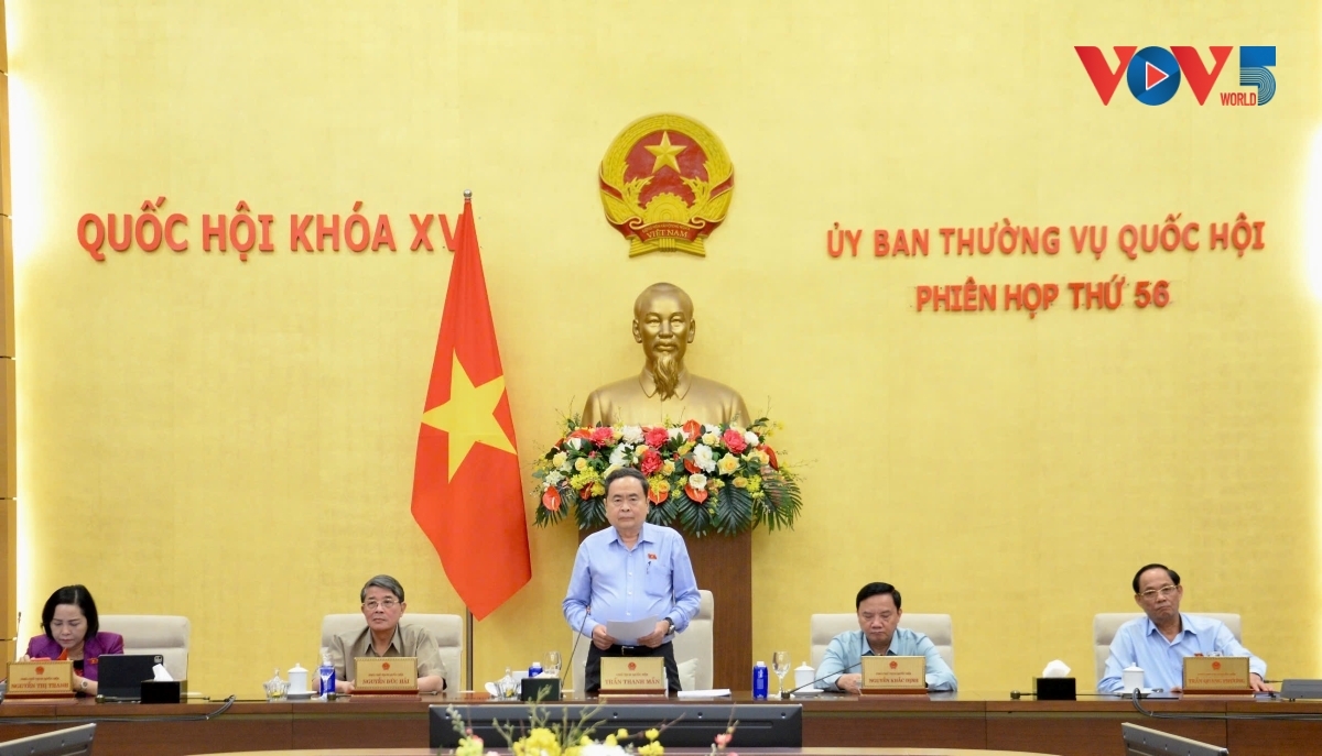 El presidente de la Asamblea Nacional de Vietnam, Tran Thanh Man, interviene en la reunión. Foto: Le Tuyet/VOV