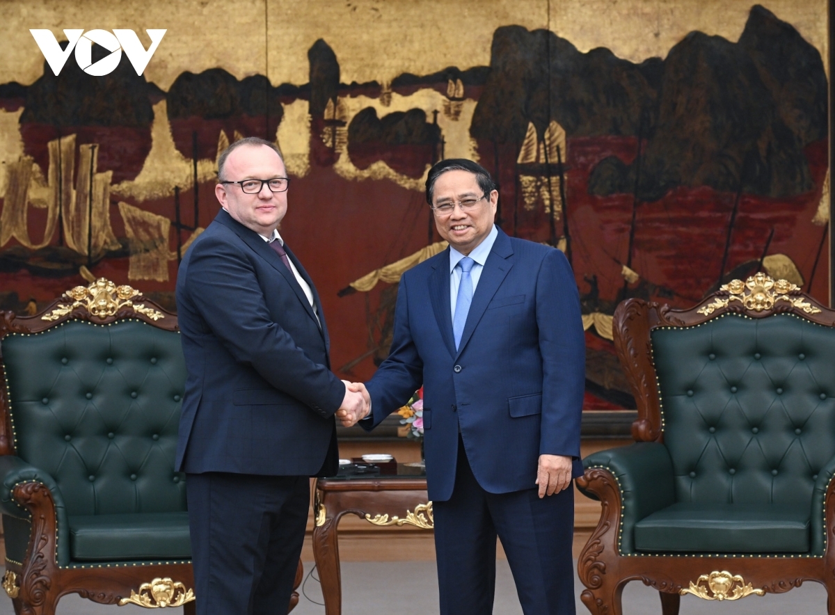 Thủ tướng Phạm Minh Chính tiếp Chủ tịch Ủy ban Giám định tư pháp Cộng hòa Belarus Volkov Alexei Aleksandrovich. Ảnh: Lại Hoa/VOV