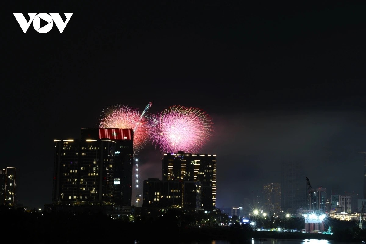 Ho Chi Minh City will stage a 15-minute fireworks display at 9pm on April 30  