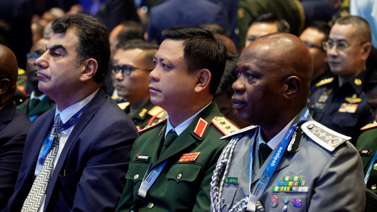 El coronel general de Vietnam, Nguyen Truong Thang, en la XIX Exposición Asiática de Defensa y Seguridad Nacional (DSA). Foto: bqp.vn