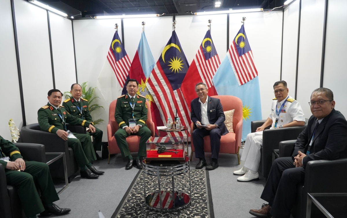 Wakil Menhan Vietnam, Nguyen Truong Thang melakukan audiensi kepada Wakil Menhan Malaysia (Foto: Kemhan Vietnam)