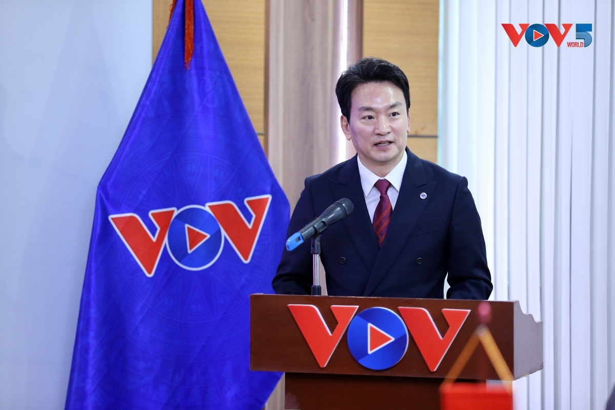 발표하는 박장범 KBS 사장 (사진: VOV5)