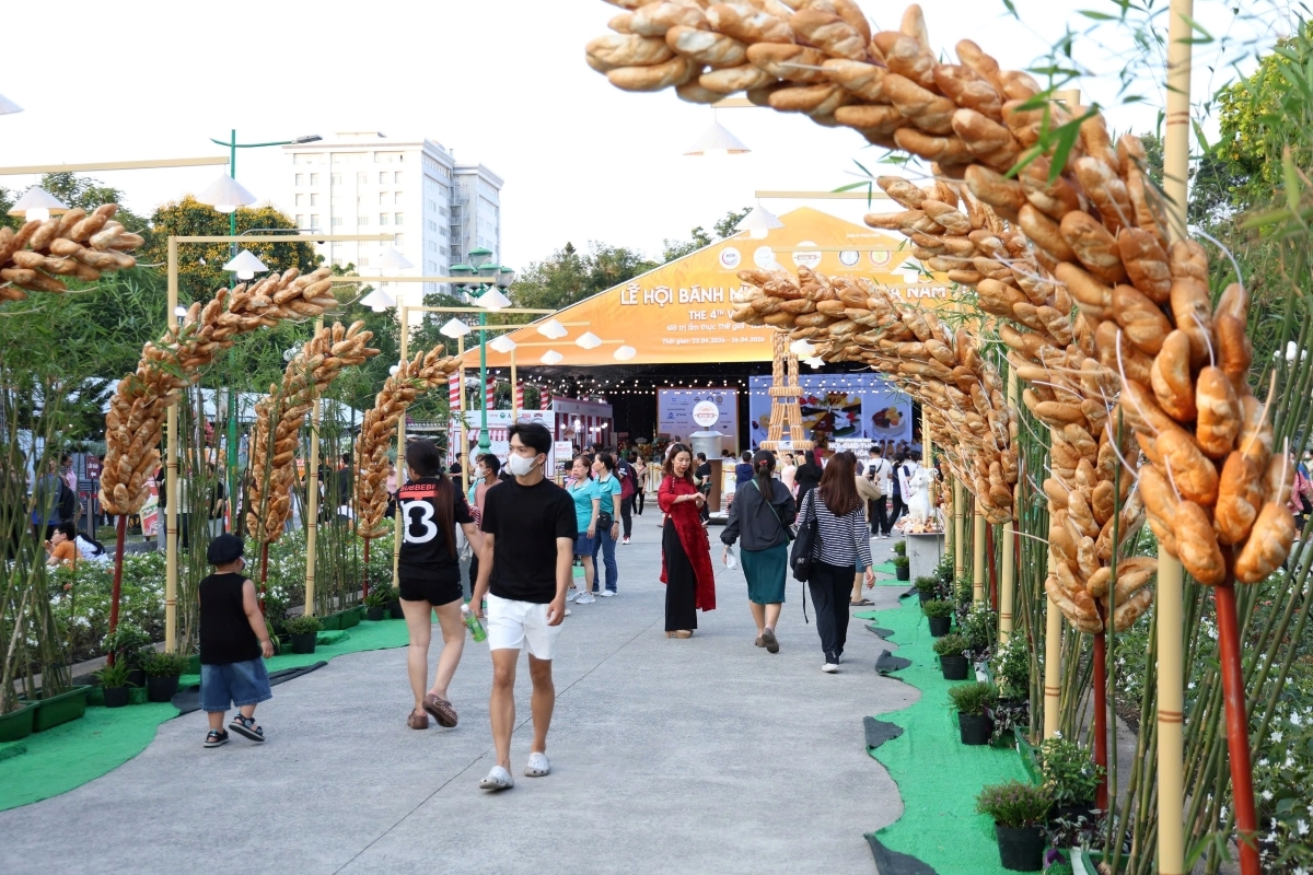 Un espacio del Festival que resalta el pan, el ingrediente principal del Banh mi. Foto: VOV