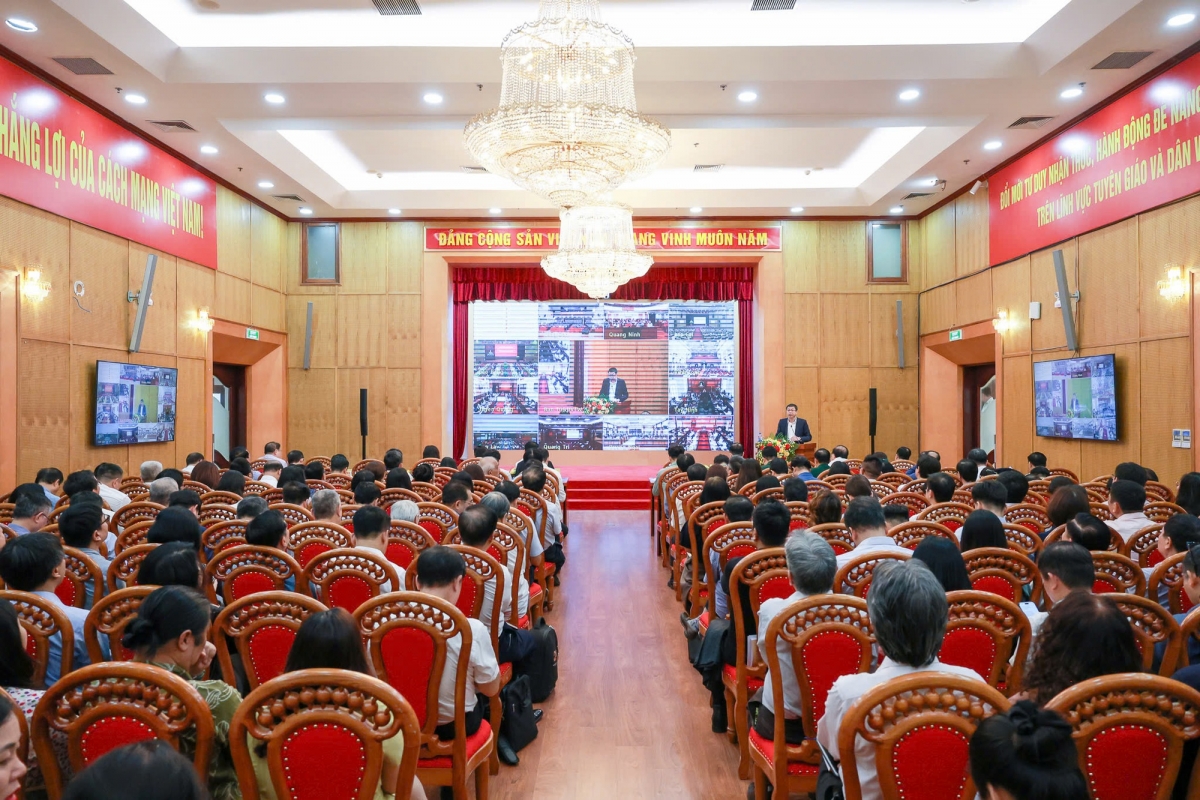 Quang cảnh hội nghị. Ảnh: VGP