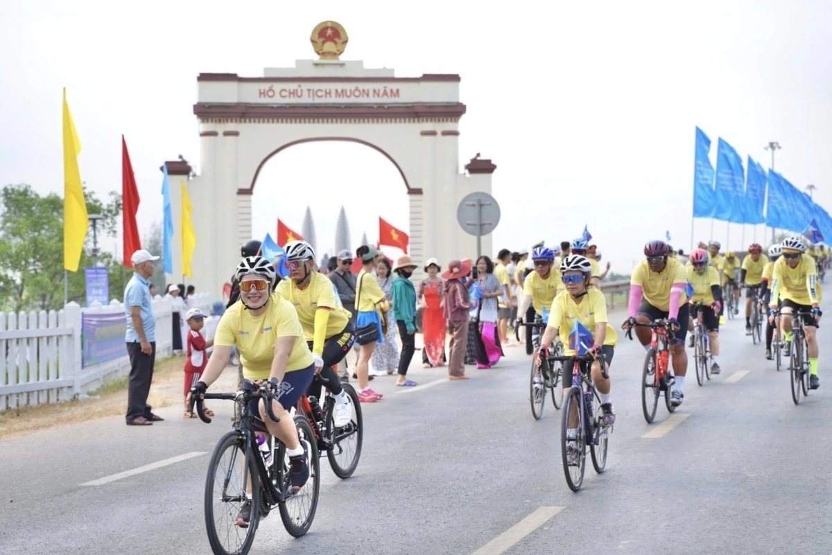  The “Cycling for Peace” event takes place in Quang Tri province on April 18-19, 2026.