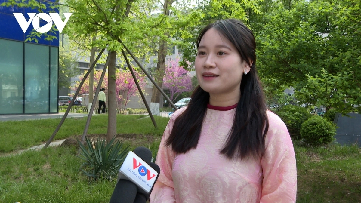 Bùi Ngọc Hà bày tỏ ấn tượng và khắc ghi những lời phát biểu của Tổng Bí thư, Chủ tịch nước Tô Lâm tại Diễn đàn giáo dục giữa hai nước.