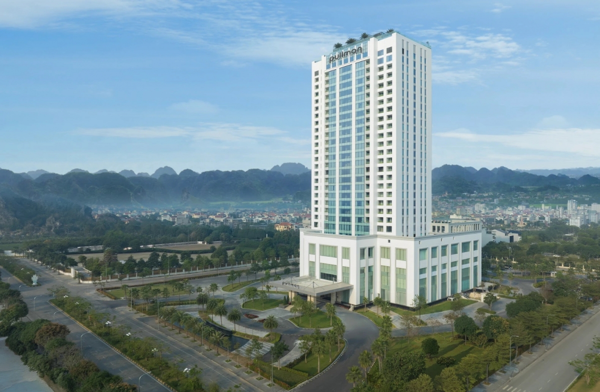 닌빈(Ninh Binh)에서 운영되는 최초의 국제 호텔 (사진: 탄니엔 신문)