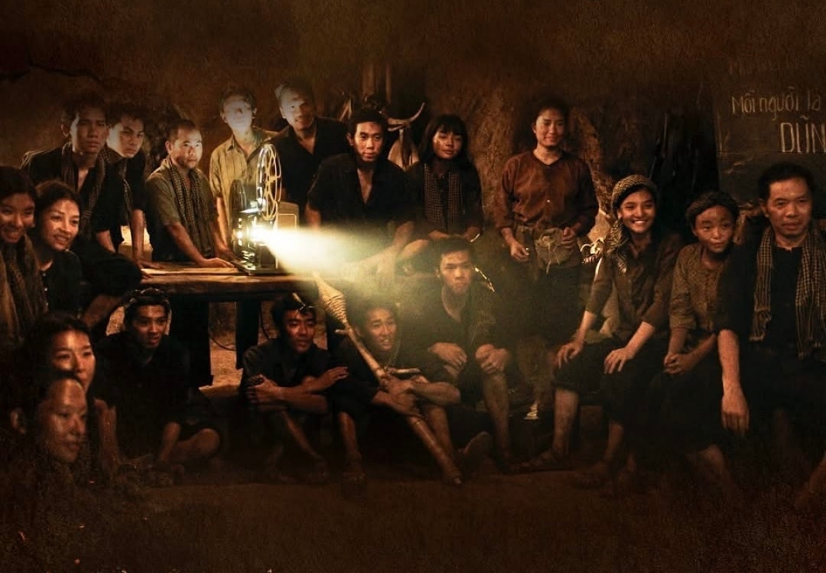 '구찌 터널: 어둠 속의 태양' 영화 작품