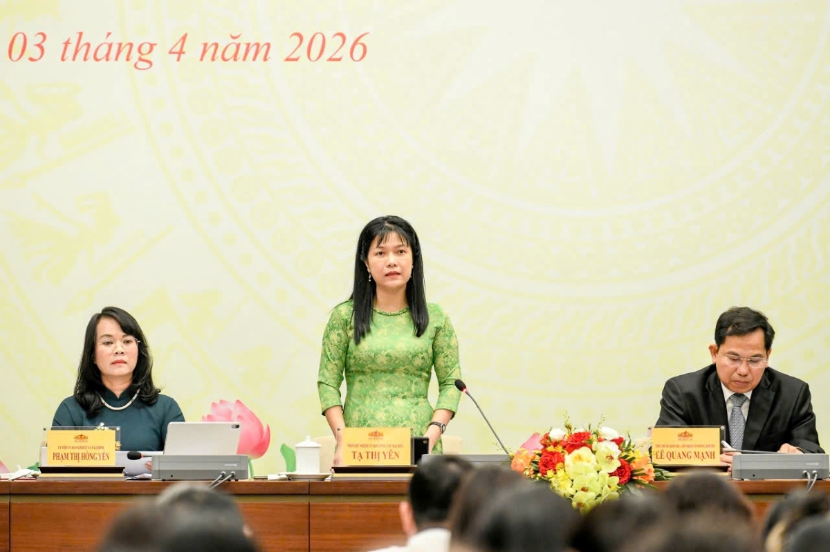 Bà Tạ Thị Yên, Phó Chủ nhiệm Ủy ban Công tác đại biểu Quốc hội, thông tin về công tác nhân sự. Ảnh: VGP/Nhật Bắc