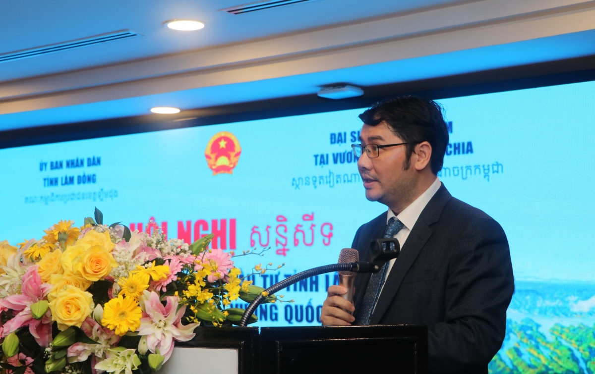 อัครราชทูตที่ปรึกษา เหงวียนฮิวฟู้ ของสถานทูตเวียดนามประจำกัมพูชา