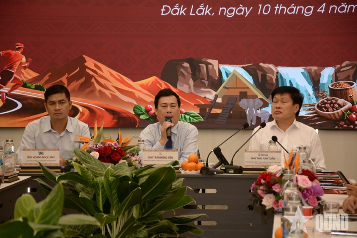 Mr. Tran Hong Tien (M) is Director of the Department of Culture, Sports and Tourism of Dak Lak province. (Photo: VNA)