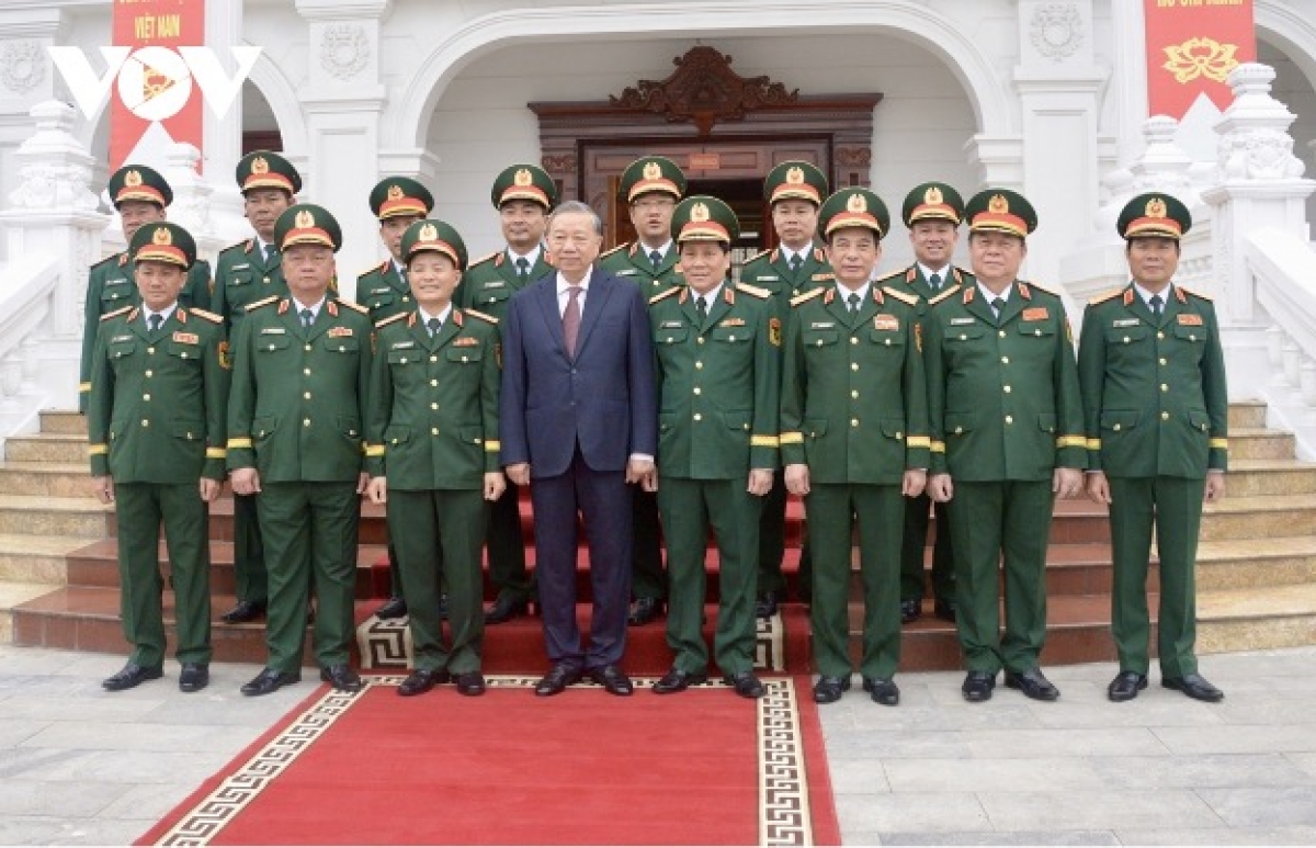 Dưới sự lãnh đạo tuyệt đối, trực tiếp về mọi mặt của Đảng, lực lượng vũ trang Quân khu 3 đã không ngừng được xây dựng, rèn luyện và trưởng thành vững chắc qua hơn 80 năm xây dựng, chiến đấu và phát triển. Từ trong thực tiễn khốc liệt của các cuộc kháng chiến đến nhiệm vụ xây dựng và bảo vệ Tổ quốc trong thời bình, Lực lượng vũ trang Quân khu 3 luôn phát huy cao độ bản chất cách mạng, truyền thống yêu nước, tuyệt đối trung thành với Đảng, Tổ quốc và nhân dân, chủ động, sáng tạo, kiên cường chiến đấu, hoàn thành xuất sắc mọi nhiệm vụ được giao…