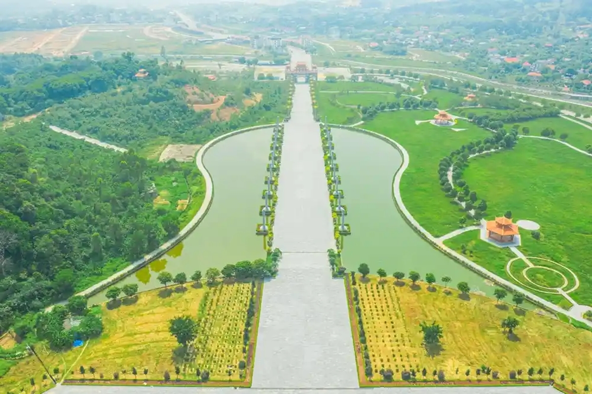 Tay Thien adalah sebuah kompleks budaya dan pariwisata terpadu yang terletak di cekungan hutan hujan primer Tam Dao (Foto: dulichphutho.gov.vn)