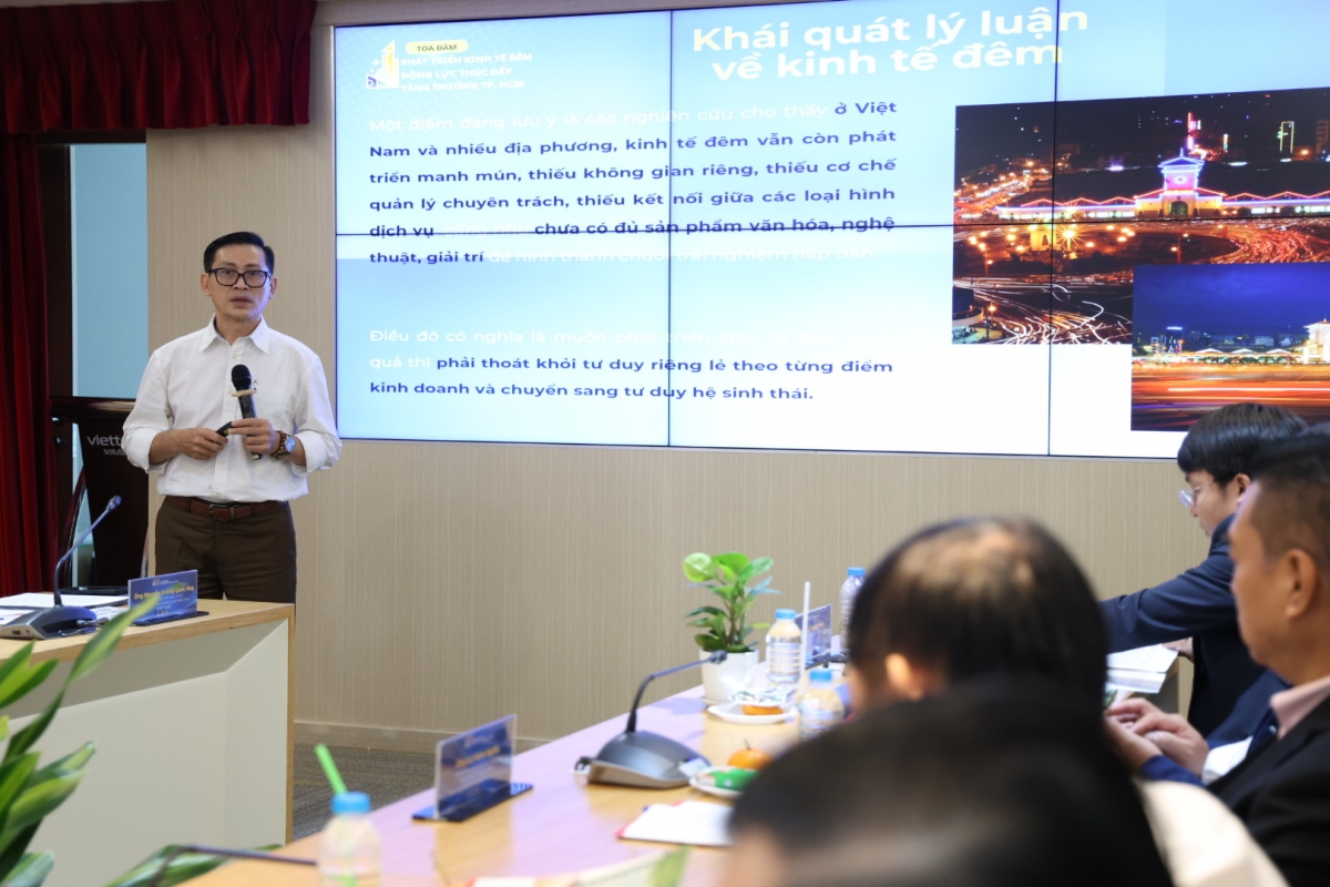 Associate Professor Dr. Dinh Tien Minh (Photo: Ty Huynh/VOV-Ho Chi Minh City)