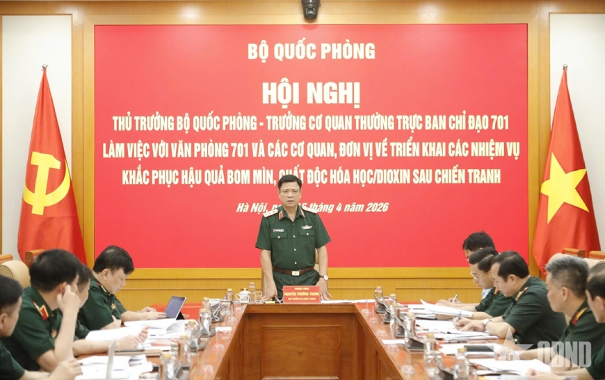 Rapat tersebut dipimpin oleh Letnan Jenderal Nguyen Truong Thang (Foto: qdnd.vn)