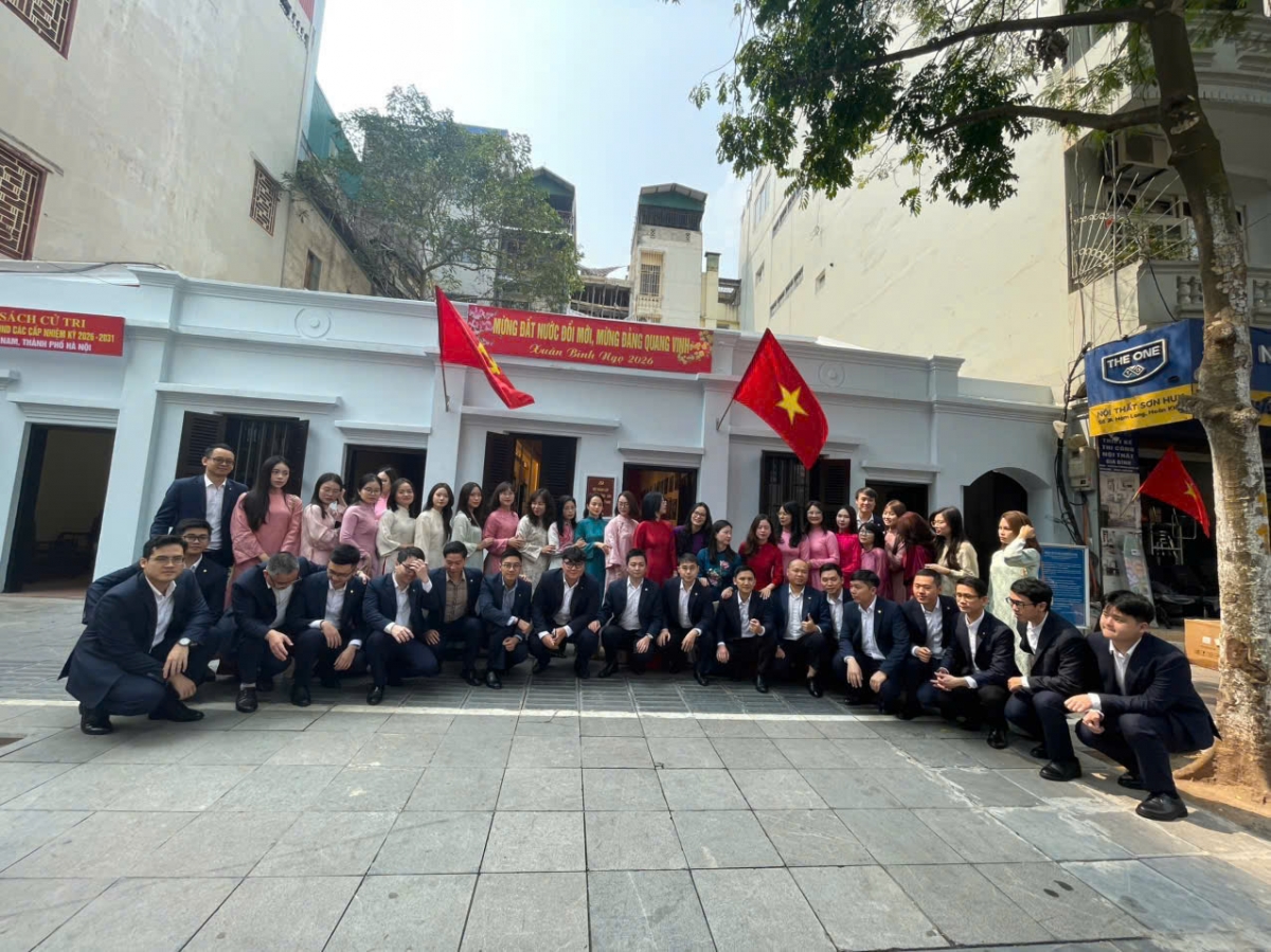 Di tích nhà 5D Hàm Long gồm: phòng lưu niệm, phòng trưng bày, phòng khánh tiết, phòng làm việc và khu phụ với diện tích trên 500m2