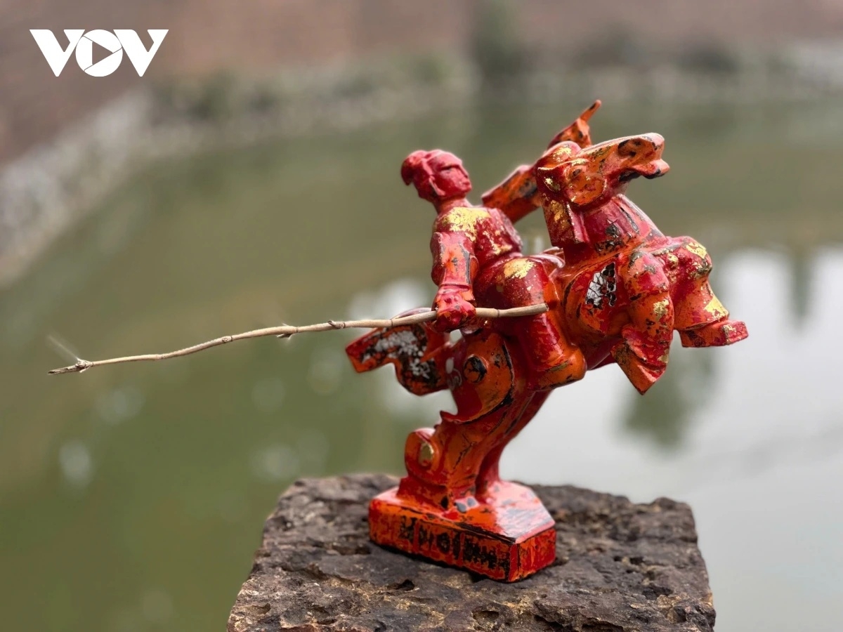 Hình tượng ngựa gắn với truyền thuyết Thánh Gióng trong bộ sưu tập Ngựa của hoạ sĩ Nguyễn Tấn Phát