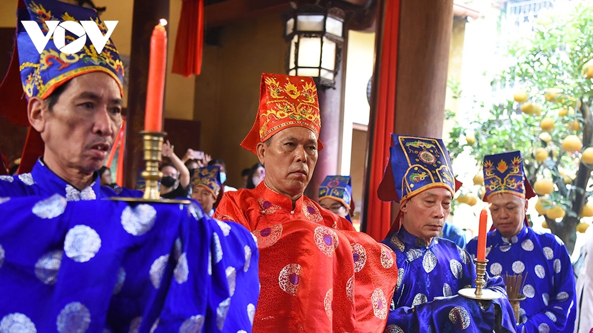 Sau nghi thức đánh trống khai hội là lễ tế Nam quan.