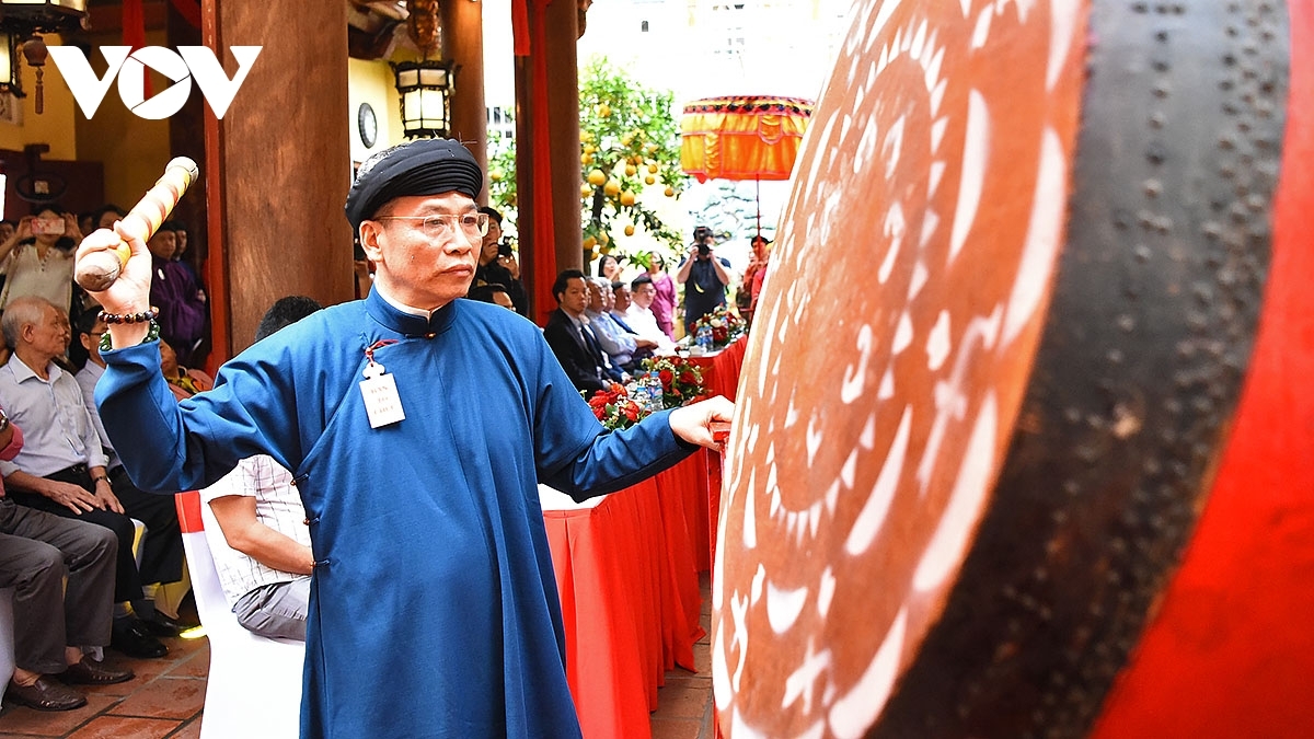 Việc tổ chức lễ hội không chỉ đáp ứng nhu cầu sinh hoạt văn hóa tinh thần của nhân dân mà còn góp phần cụ thể hóa định hướng phát triển văn hóa Thủ đô theo hướng hiện đại, bền vững.