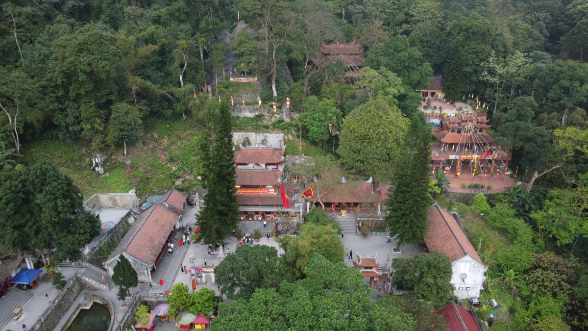 Khu danh thắng quốc gia Tây Thiên Khu là quần thể văn hóa tâm linh và danh lam thắng cảnh nổi tiếng trên núi Thạch Bàn (Phú Thọ). Ảnh Thế Hùng