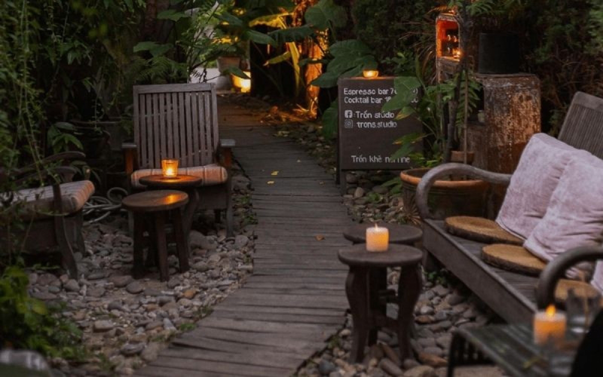 Ruang kedai kopi di Kota Hue (Foto: internet)