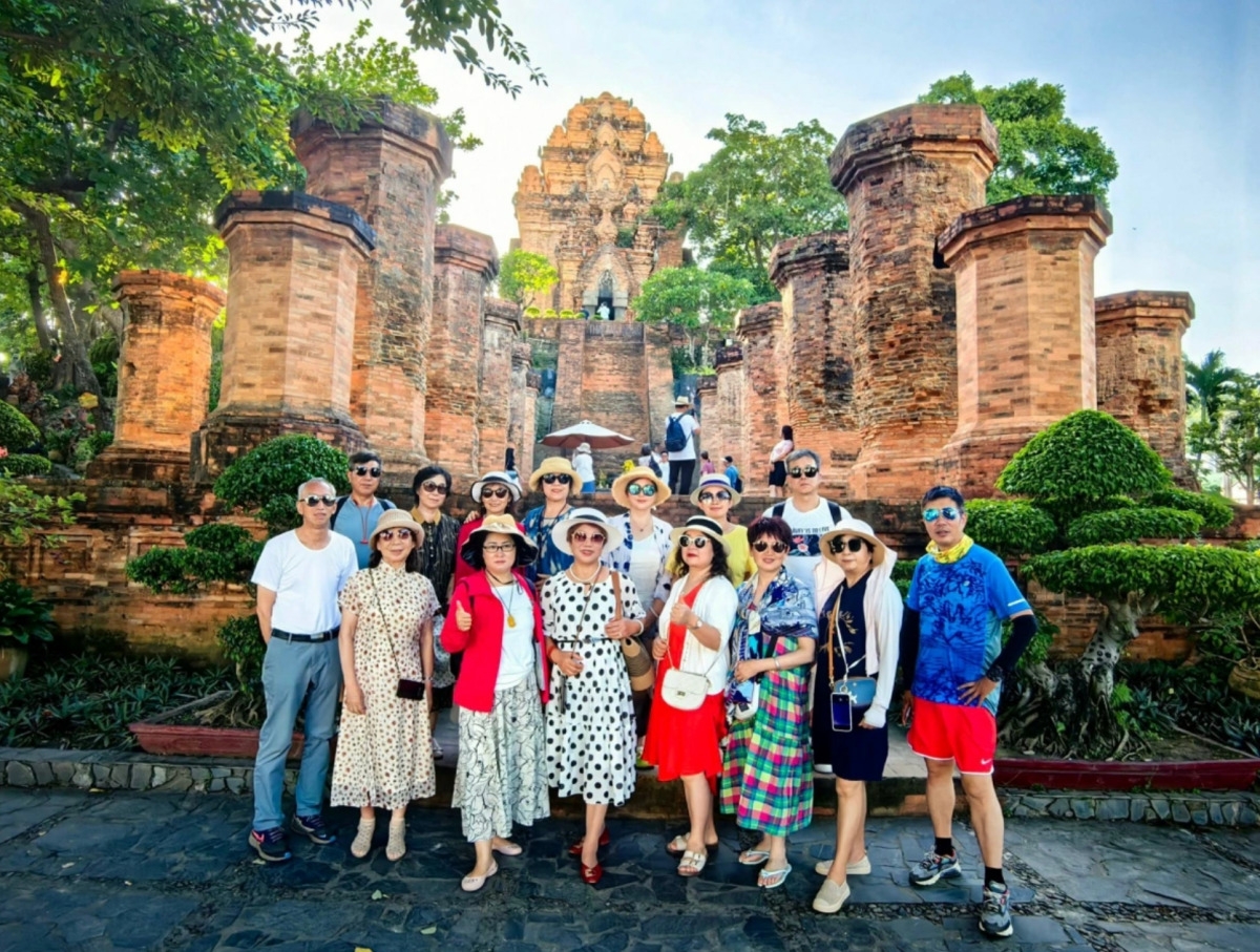 Chinese tourists visit Khanh Hoa. (Photo: VNA)