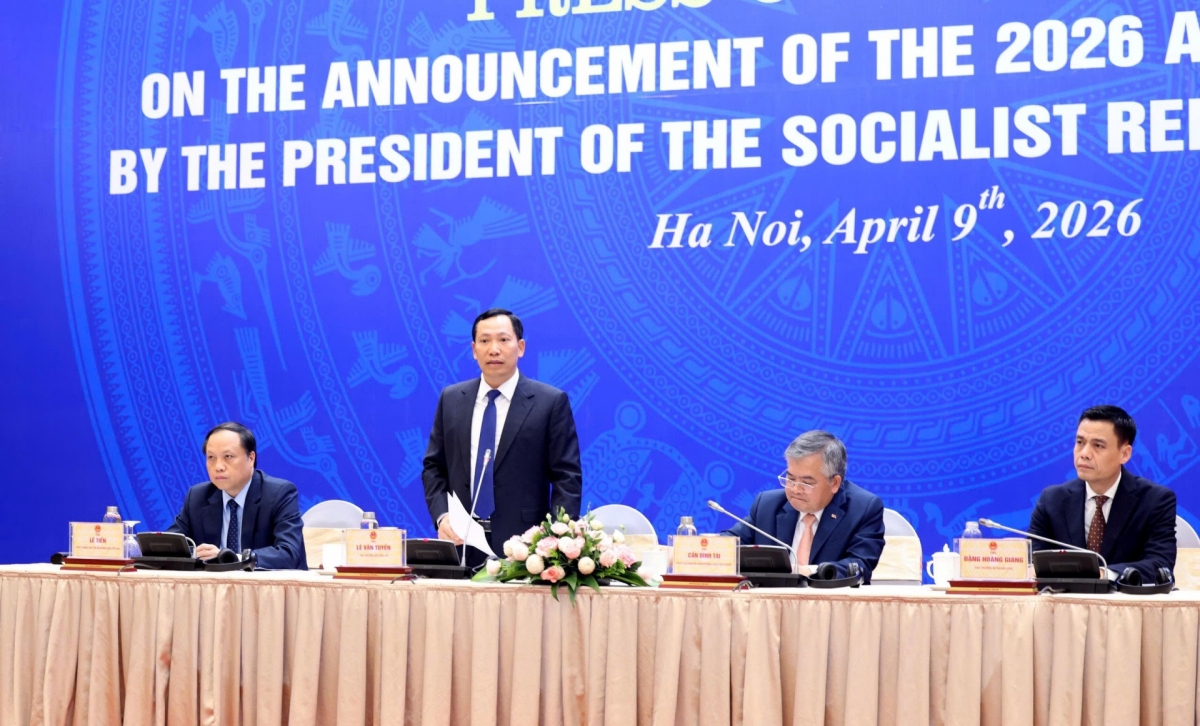 Wakil Menteri Keamanan Publik, Le Van Tuyen berbicara di depan konferensi pers (Foto: Viet Cuong/VOV)