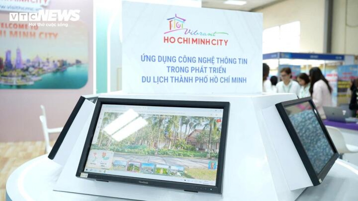 Chuyển đổi số giúp ngành du lịch tăng năng suất vận hành và nâng cao trải nghiệm của khách hàng. Ảnh: Hùng Cường