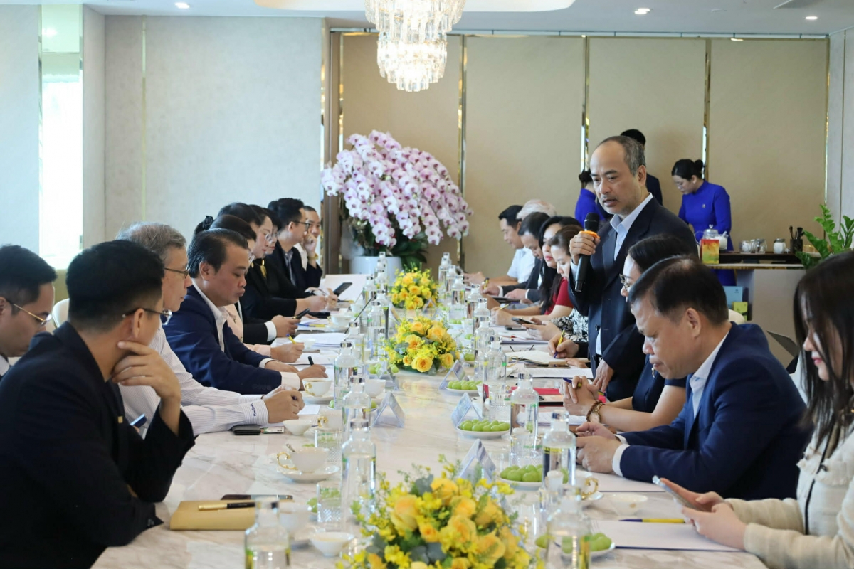 Chủ nhiệm Ủy ban Nhà nước về người Việt Nam ở nước ngoài Nguyễn Trung Kiên mong muốn trí thức, doanh nhân kiều bào tiếp tục góp phần nâng cao hình ảnh, giá trị thương hiệu Việt Nam trên trường quốc tế. - Ảnh: UBNNVNVNONN