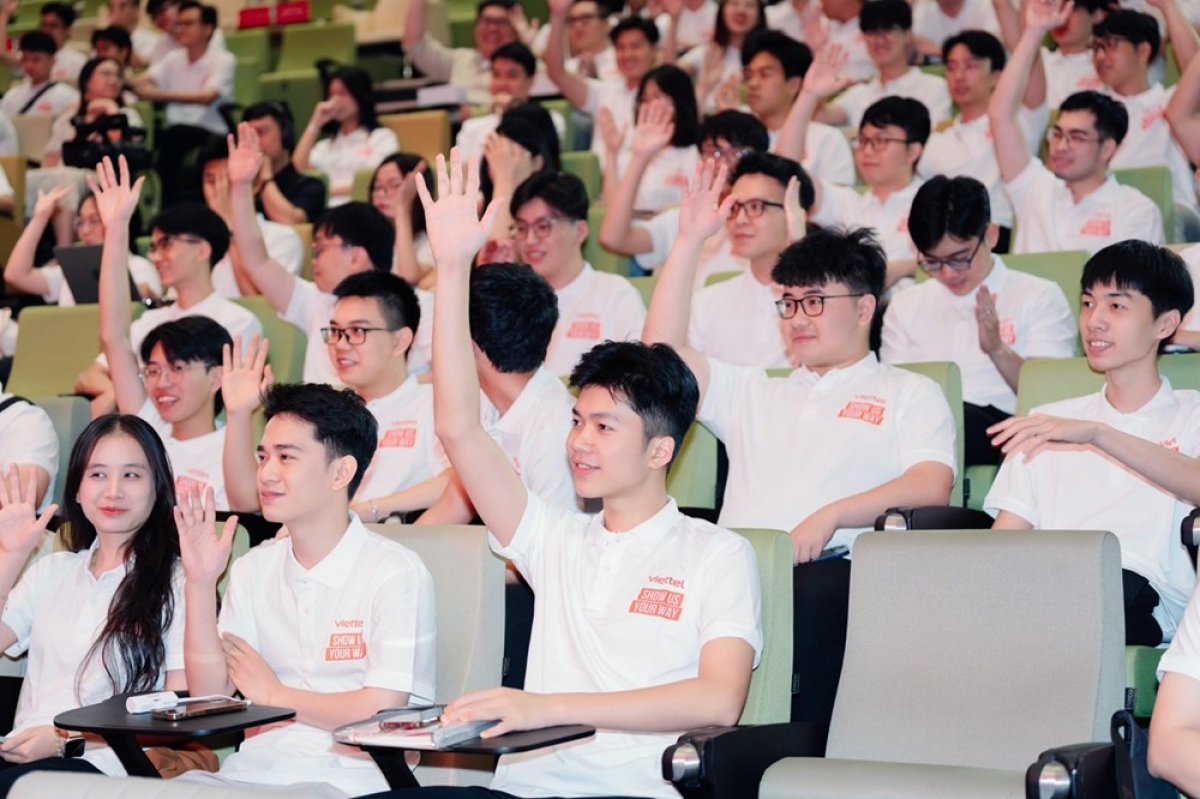 2026년 비엣텔 탤런트(Viettel Talent 2026) 프로그램에 선발된 교육생들 (사진: 비엣텔)