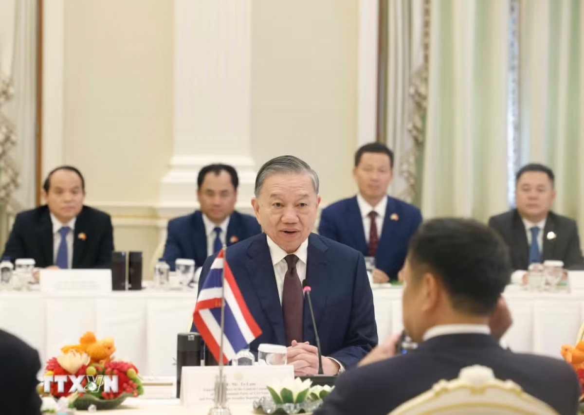 Sekjen sekaligus Presiden To Lam berbicara pada pembicaraan tersebut (Foto: VNA)