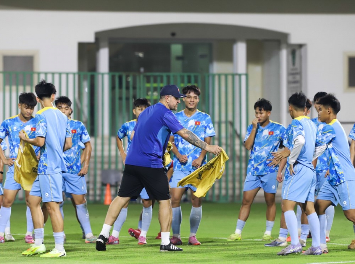 Blick auf eine Trainingseinheit des vietnamesischen U17-Teams. (Foto: baovanhoa.vn)