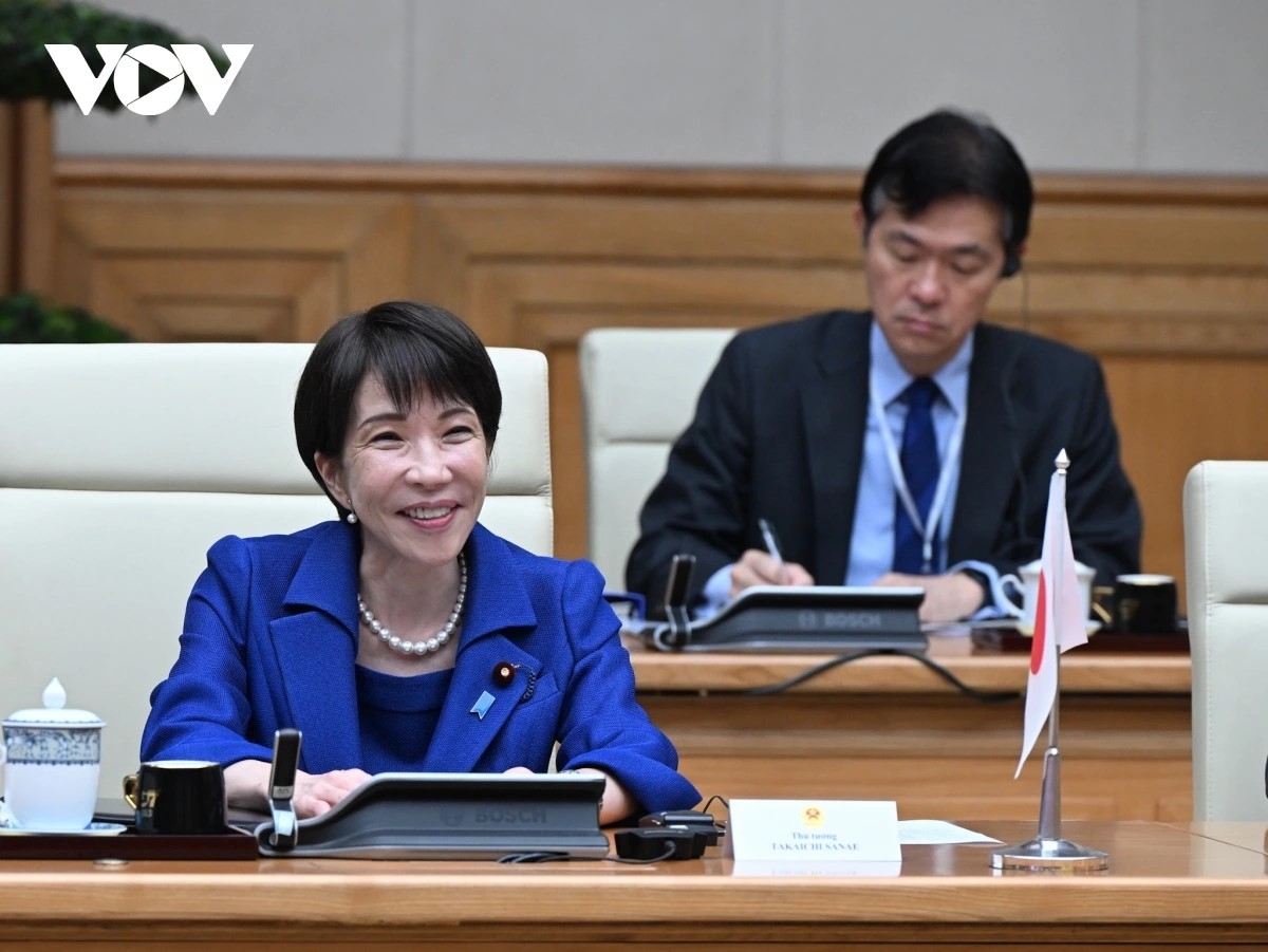 Die japanische Premierministerin Takaichi Sanae sagt, Japan lege großen Wert auf die Beziehungen zu Vietnam. (Foto: Lai Hoa/VOV)