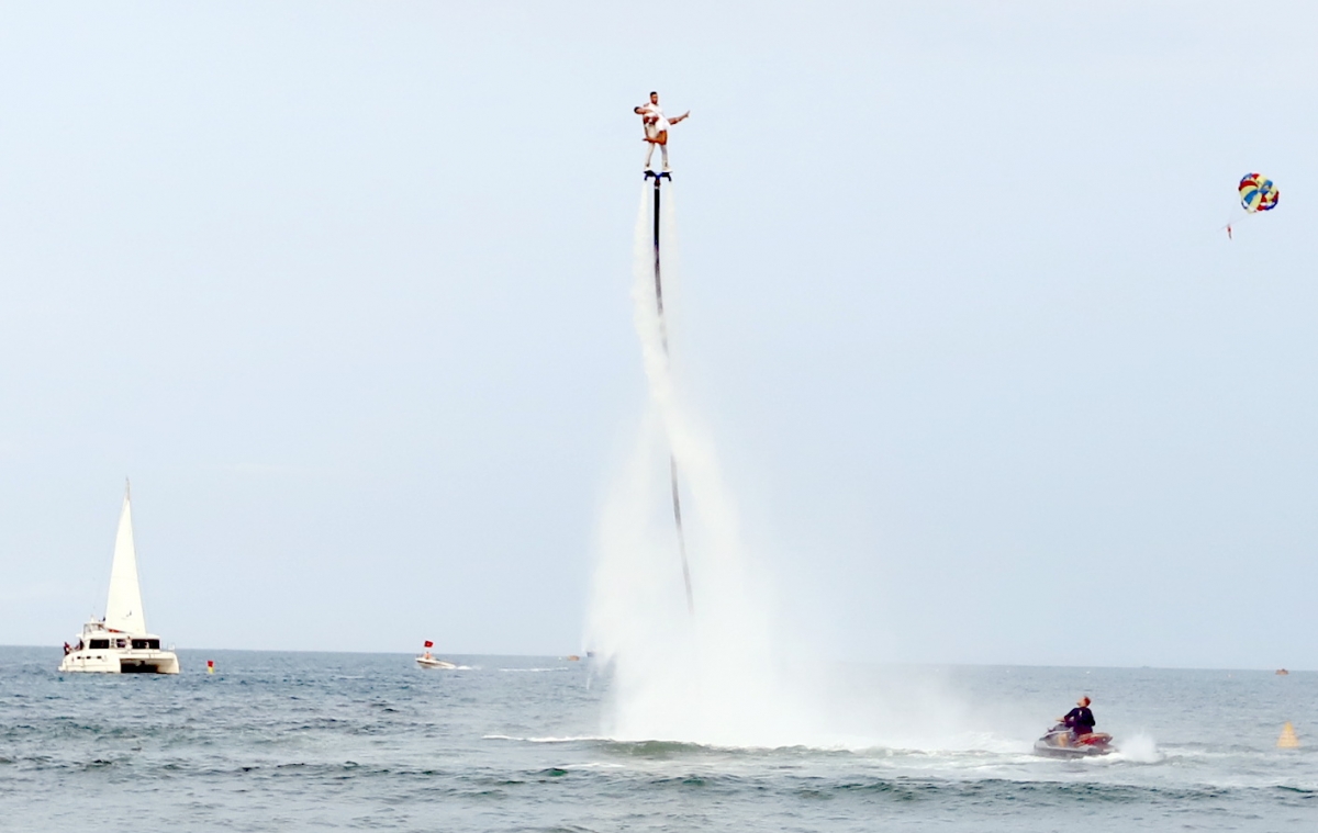 The marine sports performance "Ocean Dance" (Photo: VOV)