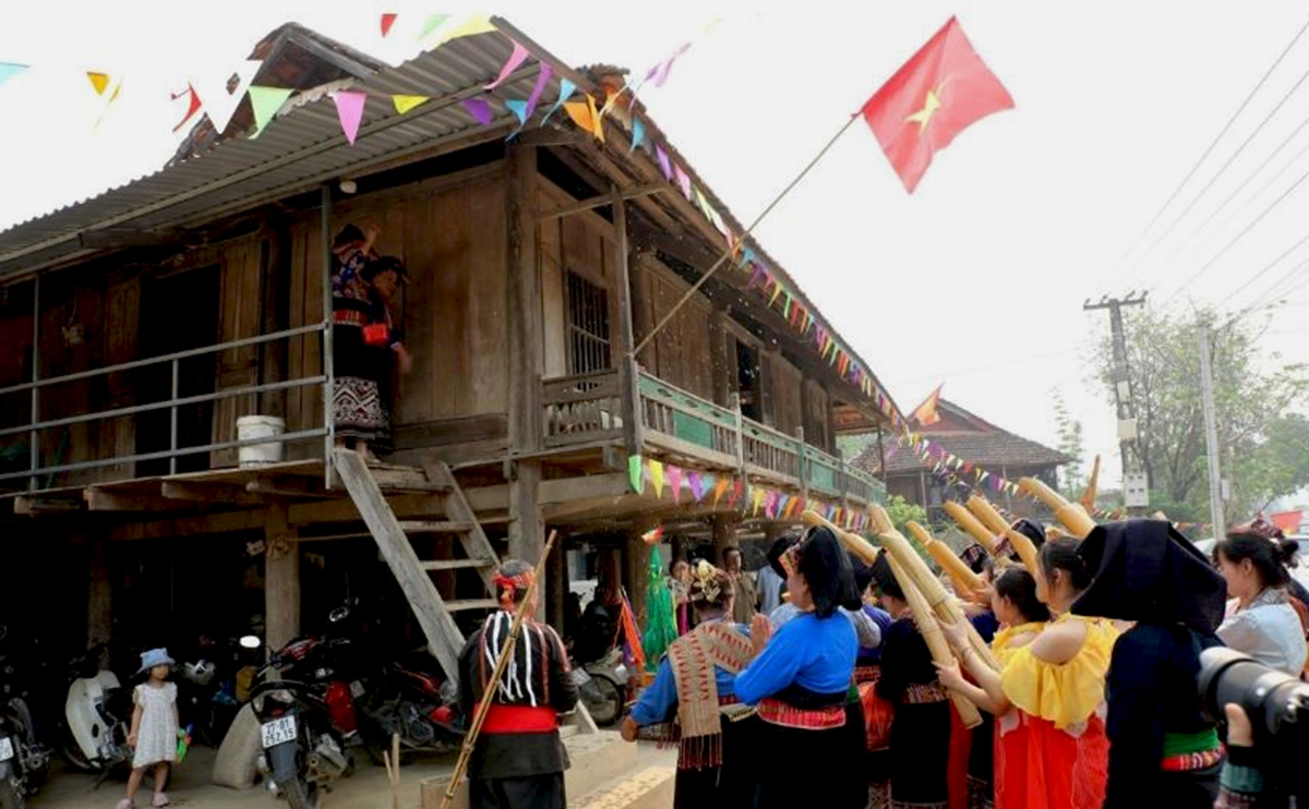 ខេត្តឌៀនបៀន ជាជម្រករបស់ក្រុមជនជាតិចំនួន ១៩ ដែលក្រុមជនជាតិនីមួយៗមានអត្តសញ្ញាណពិសេសរៀងៗខ្លួន។ (រូបថត៖ Thu Thuy/VOV)