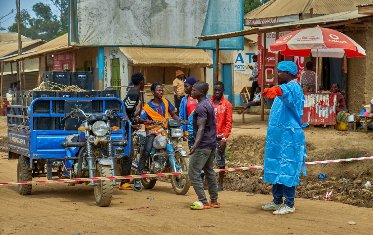 （写真：REUTERS/Gradel Muyisa Mumbere）
